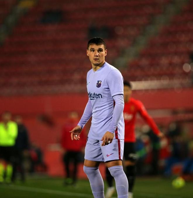 转会期突围战来临，里昂围绕欧冠远射贴柱，震撼外界，年轻球员得到机会(为什么西甲有七个欧战名额)