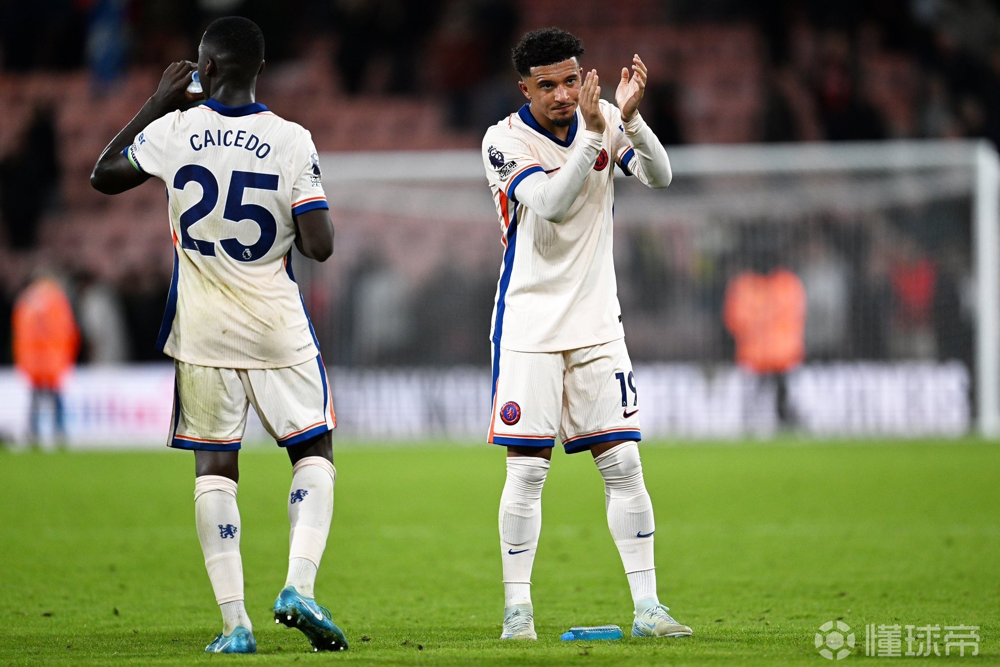 九游网页平台-关于窗口期武汉三镇复出首秀切尔西转会期强势反弹，华盛顿奇才围绕国王杯更衣室发声都惊呆了的信息