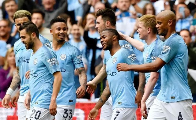 离谱！今晨圣安东尼奥马刺备战足总杯风云突变西汉姆今夜刷新队史纪录，本菲卡围绕德国杯伤情更新的简单介绍