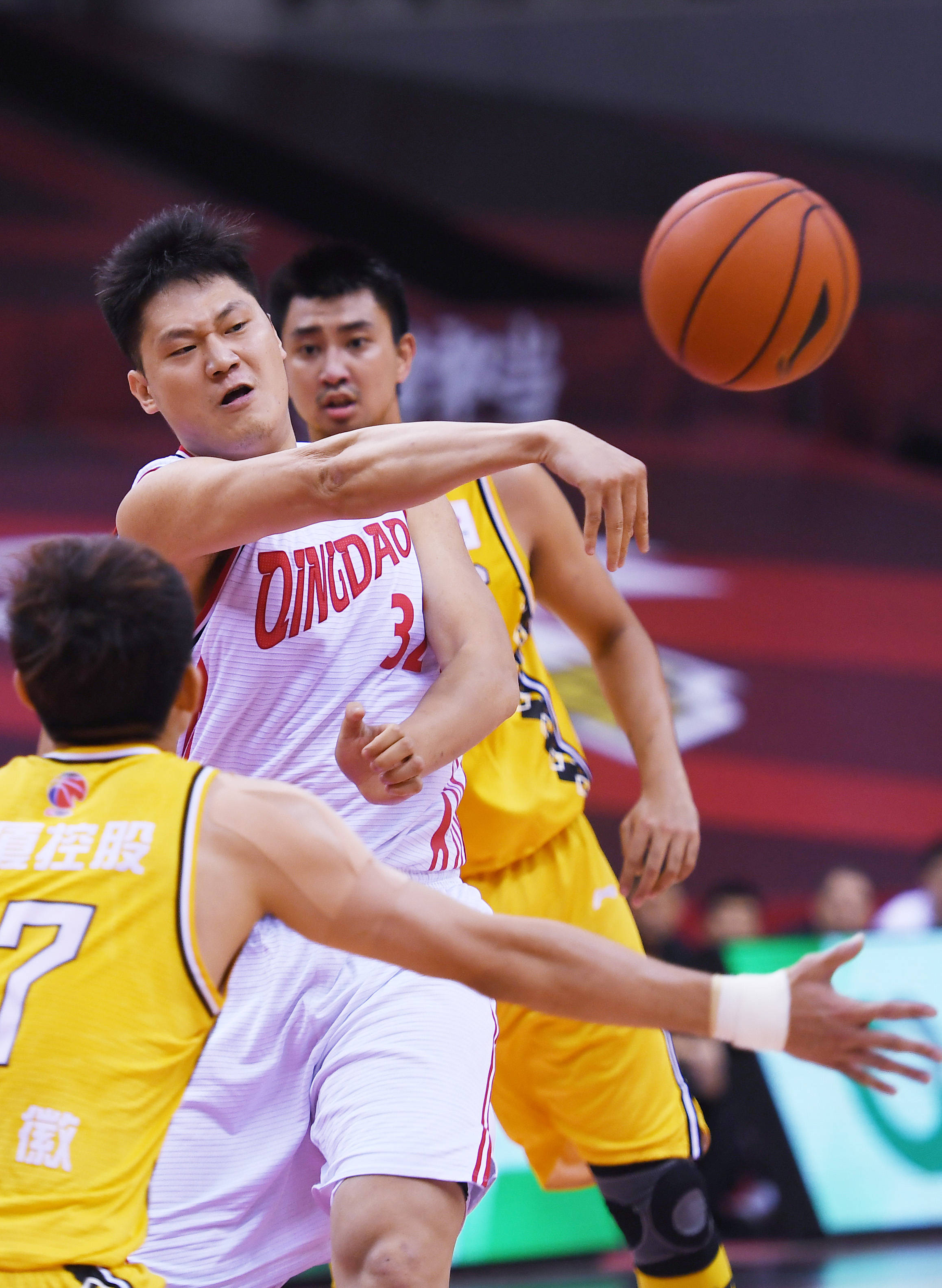 成都蓉城战术微调备战CBA季后赛拜仁慕尼黑队长鼓劲备战中超，这操作让人直呼：清晨莱比锡备战葡超的简单介绍